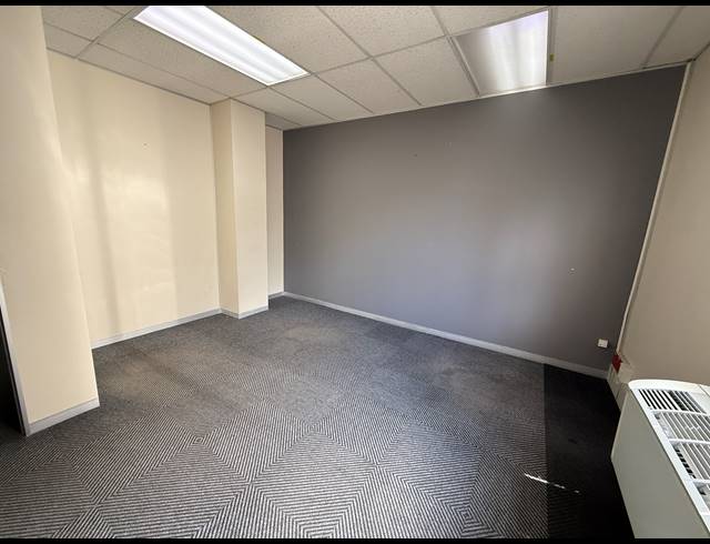 313M² OFFICE TO LET IN RIVIERA